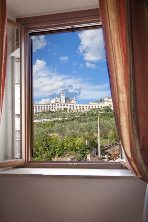 Hotel Assisi Garden Exterior foto