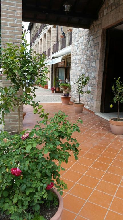 Hotel Assisi Garden Exterior foto